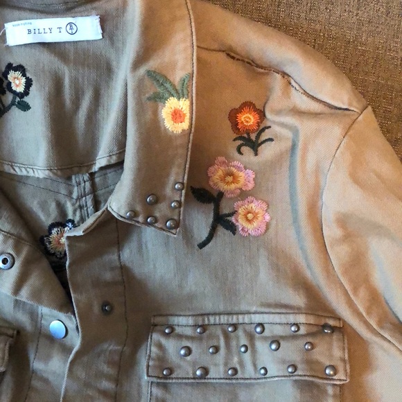 Vintage look heavy twill embroidered jacket - Picture 2 of 8